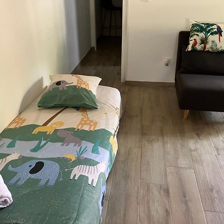 Kazacoco Bungalow A 5 Min A Pieds Du Lagon 拉萨尔勒班 外观 照片